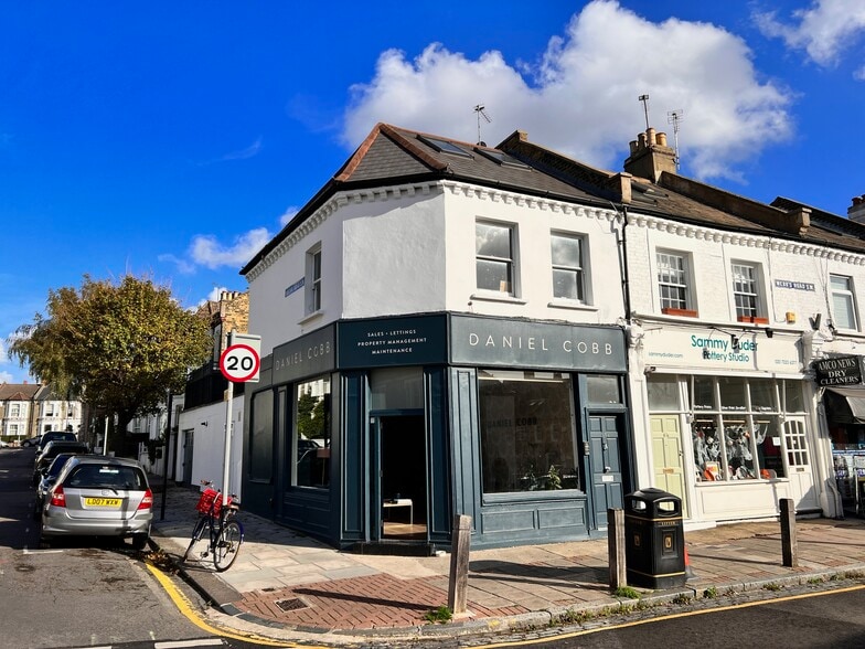65-65A Webbs Rd, London for sale - Building Photo - Image 1 of 1