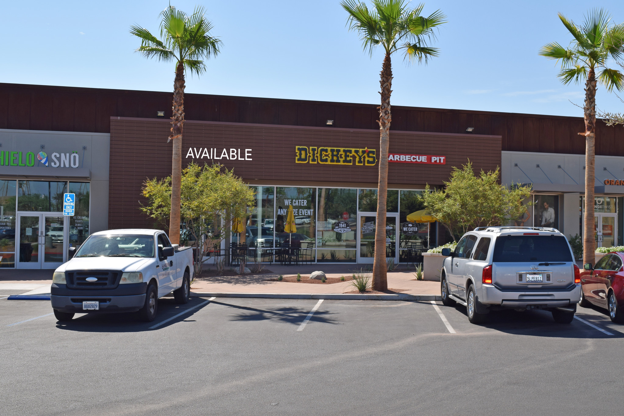 42250-42560 Bob Hope Dr, Rancho Mirage, CA for lease Building Photo- Image 1 of 1