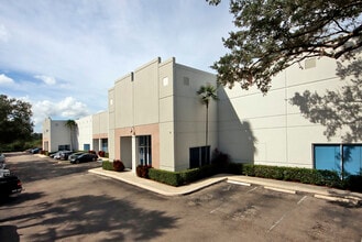 3801-3899 SW 30th Ave, Fort Lauderdale, FL for lease Interior Photo- Image 1 of 8