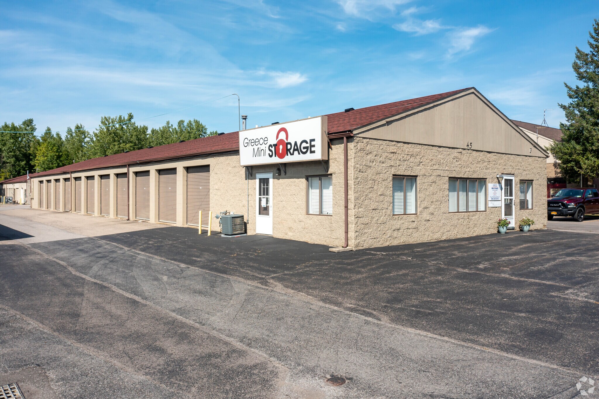 45 Cedarfield Commons, Rochester 14612 Speciality For Sale