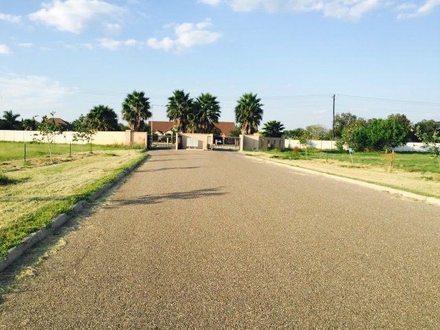 2901 Summer Hts, San Juan, TX for sale - Building Photo - Image 2 of 10