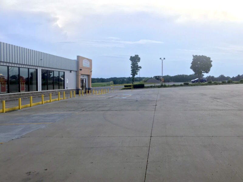 100 Freeport Rd, Butler, PA 16002 Butler Twp Land for Lease REAR