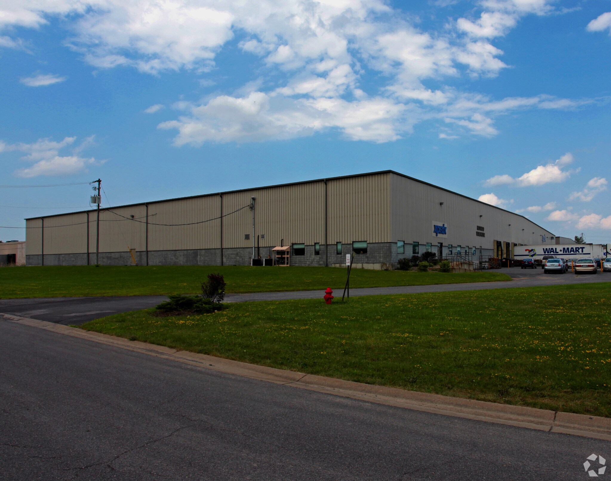 4626 Crossroads Park Dr, Liverpool, NY for sale Primary Photo- Image 1 of 1