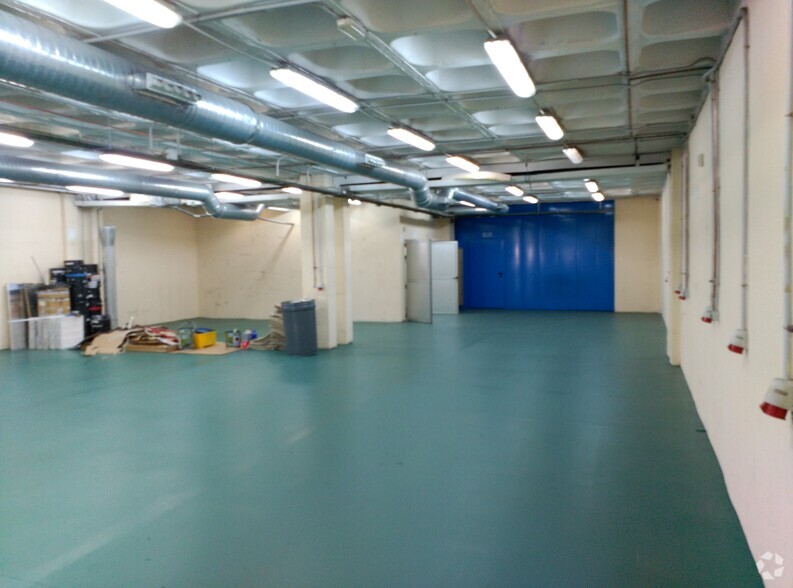 Industrial in Madrid, Madrid for lease - Interior Photo - Image 1 of 1