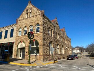 More details for 203 High St, Mineral Point, WI - Flex for Sale