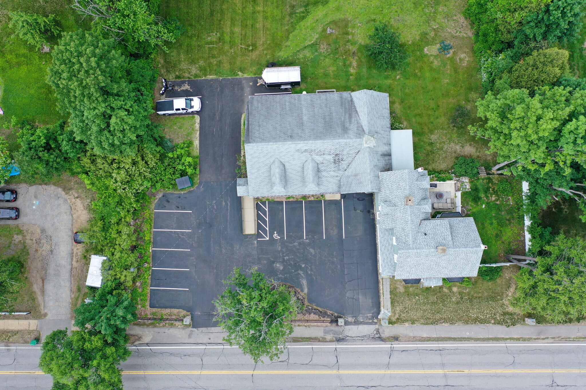 16 Whitehall Rd, Rochester, NH 03867