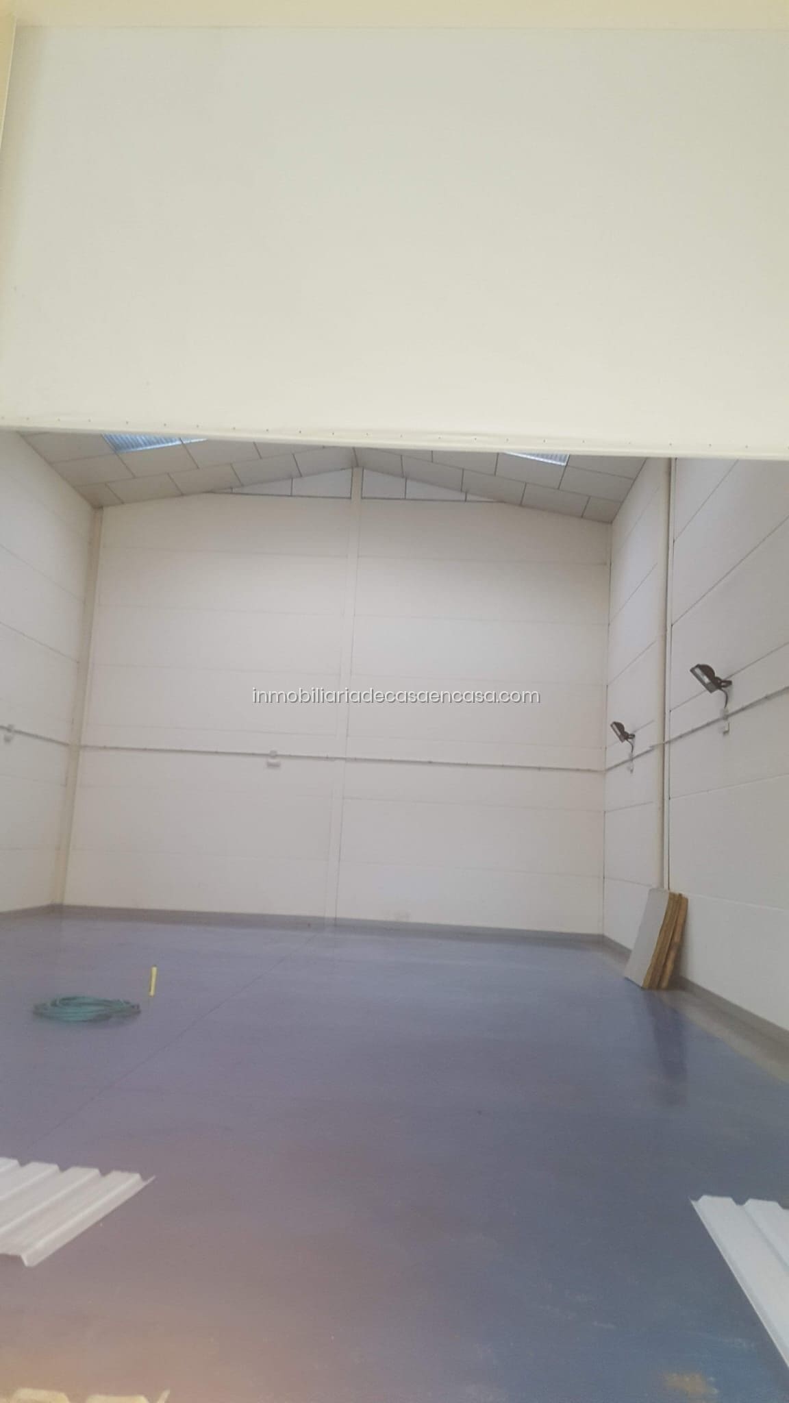 Industrial in Alcalá de Henares, Madrid for lease Interior Photo- Image 1 of 8