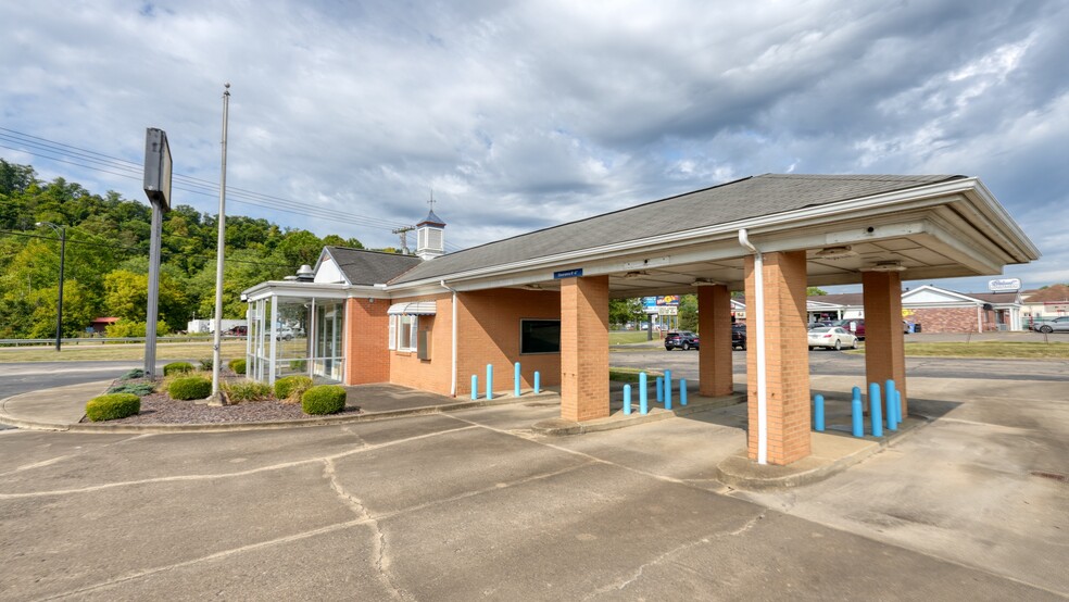 1310 Woodlawn Ave, Cambridge, OH for sale - Building Photo - Image 3 of 43