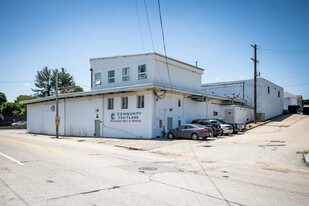 31 Budlong Road Cold Storage Building - Warehouse