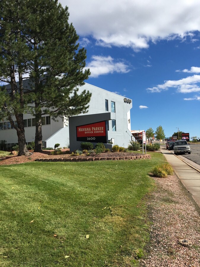 2600 S Parker Rd, Aurora, CO 80014