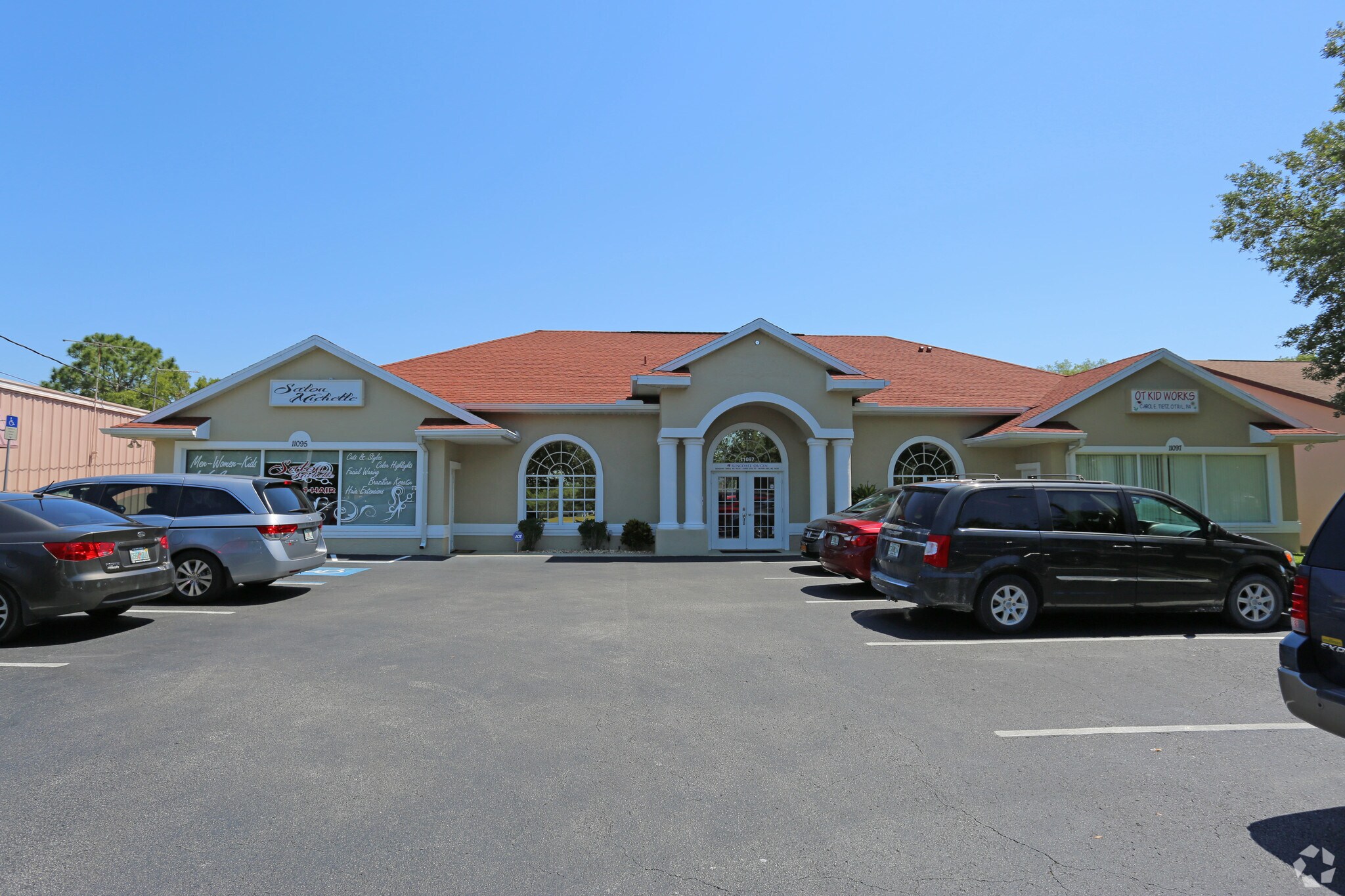 11095 Hearth Rd, Spring Hill, FL for sale Primary Photo- Image 1 of 1