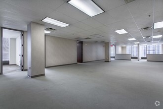 40 N Main St, Dayton, OH for lease Interior Photo- Image 2 of 7