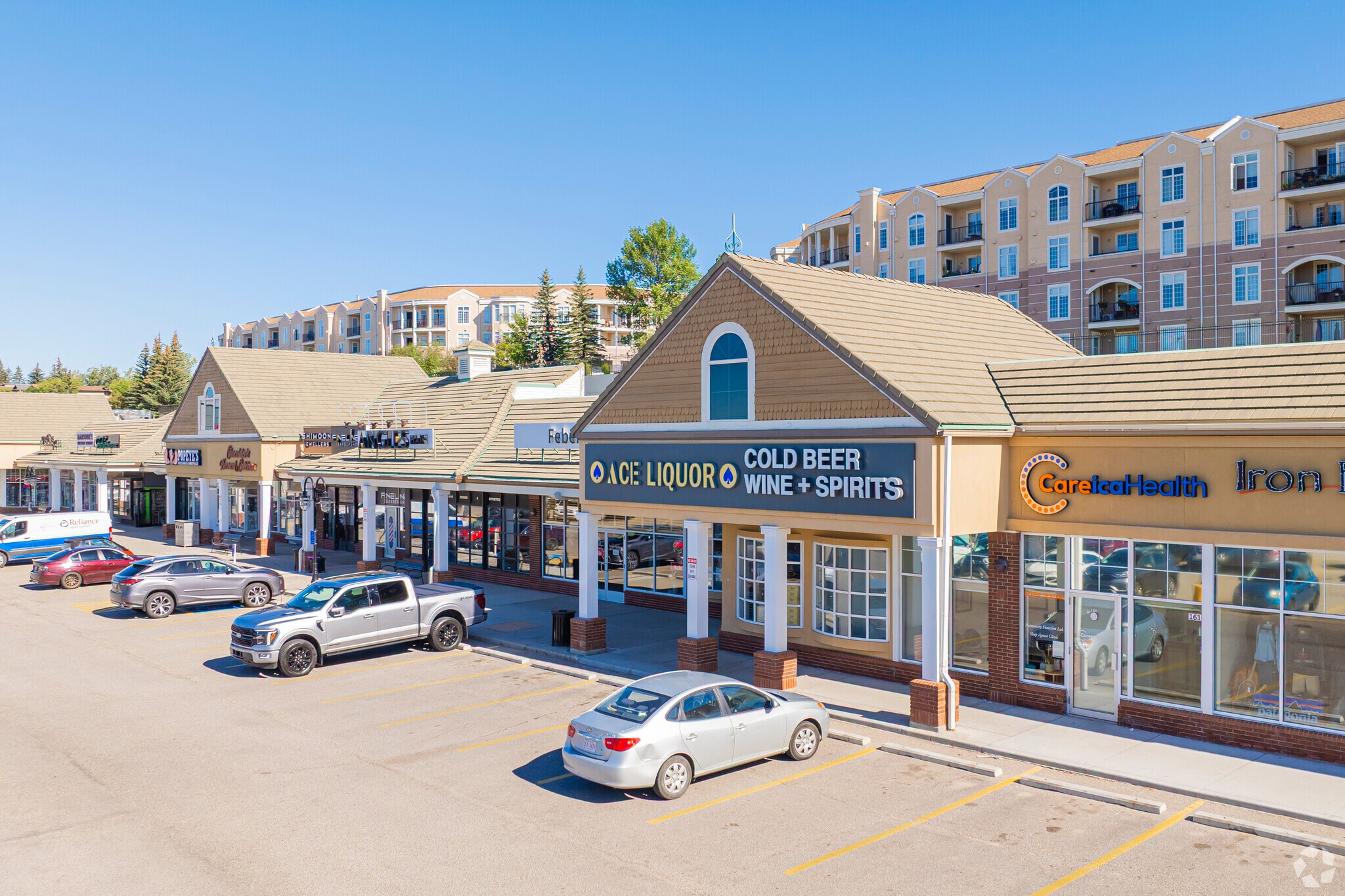 5005 Dalhousie Dr NW, Calgary, AB for lease Primary Photo- Image 1 of 5