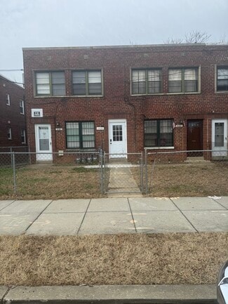 More details for 2435 25th St SE, Washington, DC - Multifamily for Sale