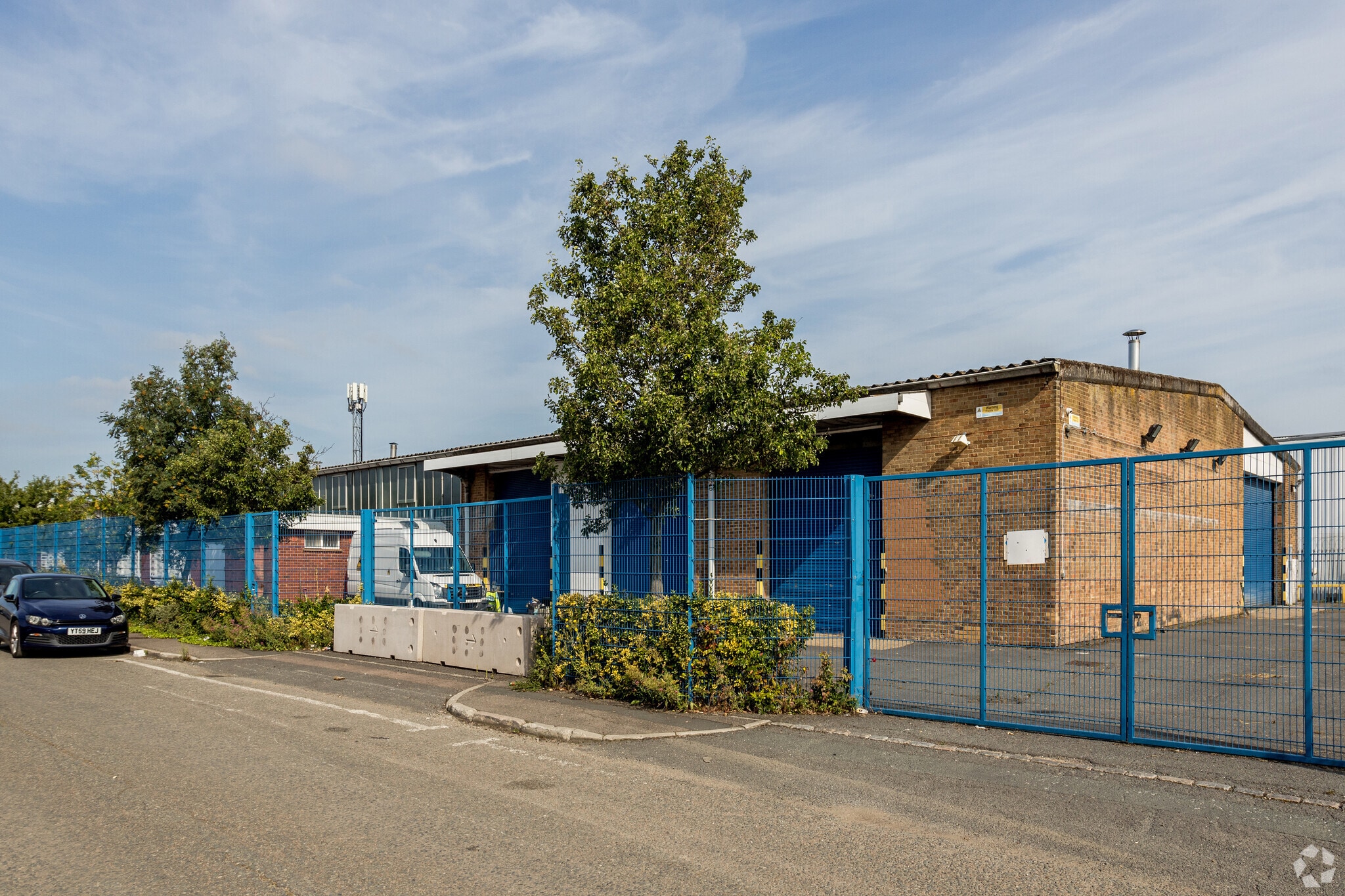16 Lysander Rd, Croydon for sale Primary Photo- Image 1 of 1