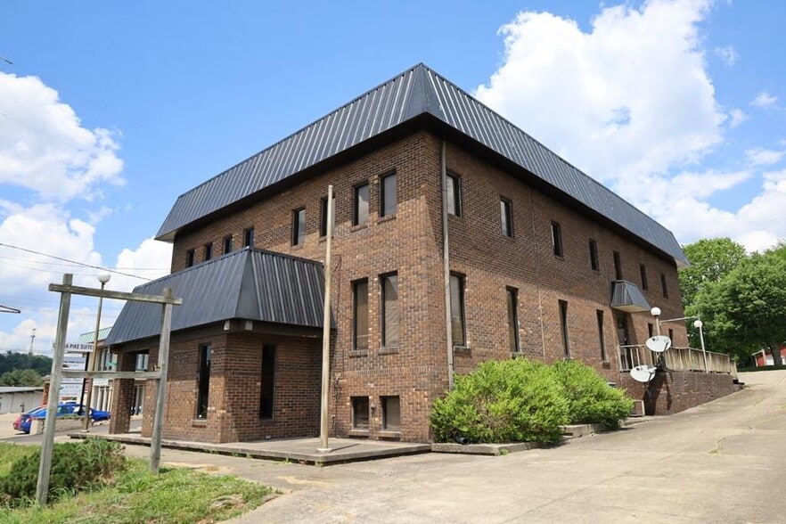 11672 Gallia Pike Rd, Wheelersburg, OH for sale - Primary Photo - Image 1 of 2