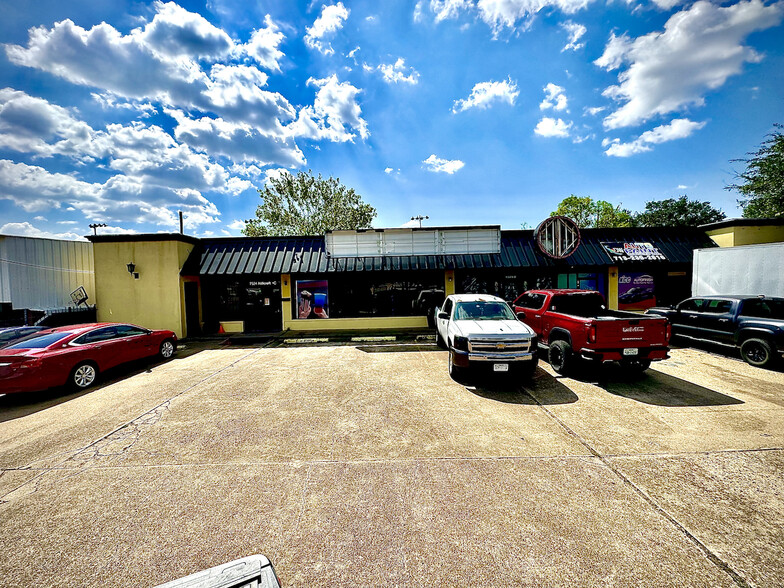 7524 Hillcroft St, Houston, TX for sale - Building Photo - Image 1 of 21