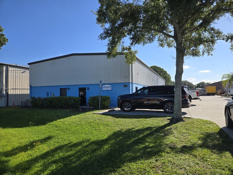 785 Dunbar Ave, Oldsmar, FL for sale - Building Photo - Image 1 of 1