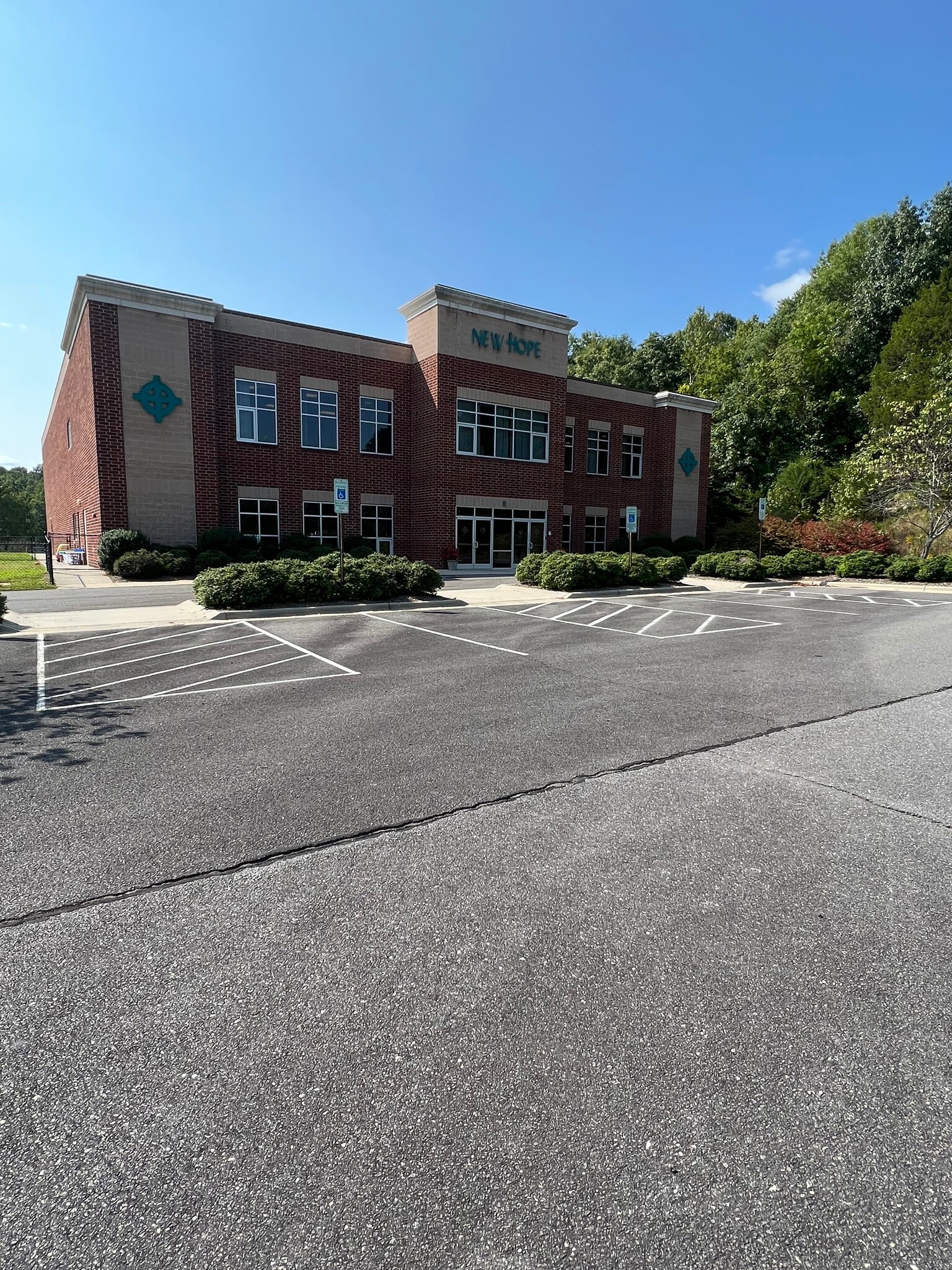 2570 Harper Rd, Clemmons, NC for sale Primary Photo- Image 1 of 1