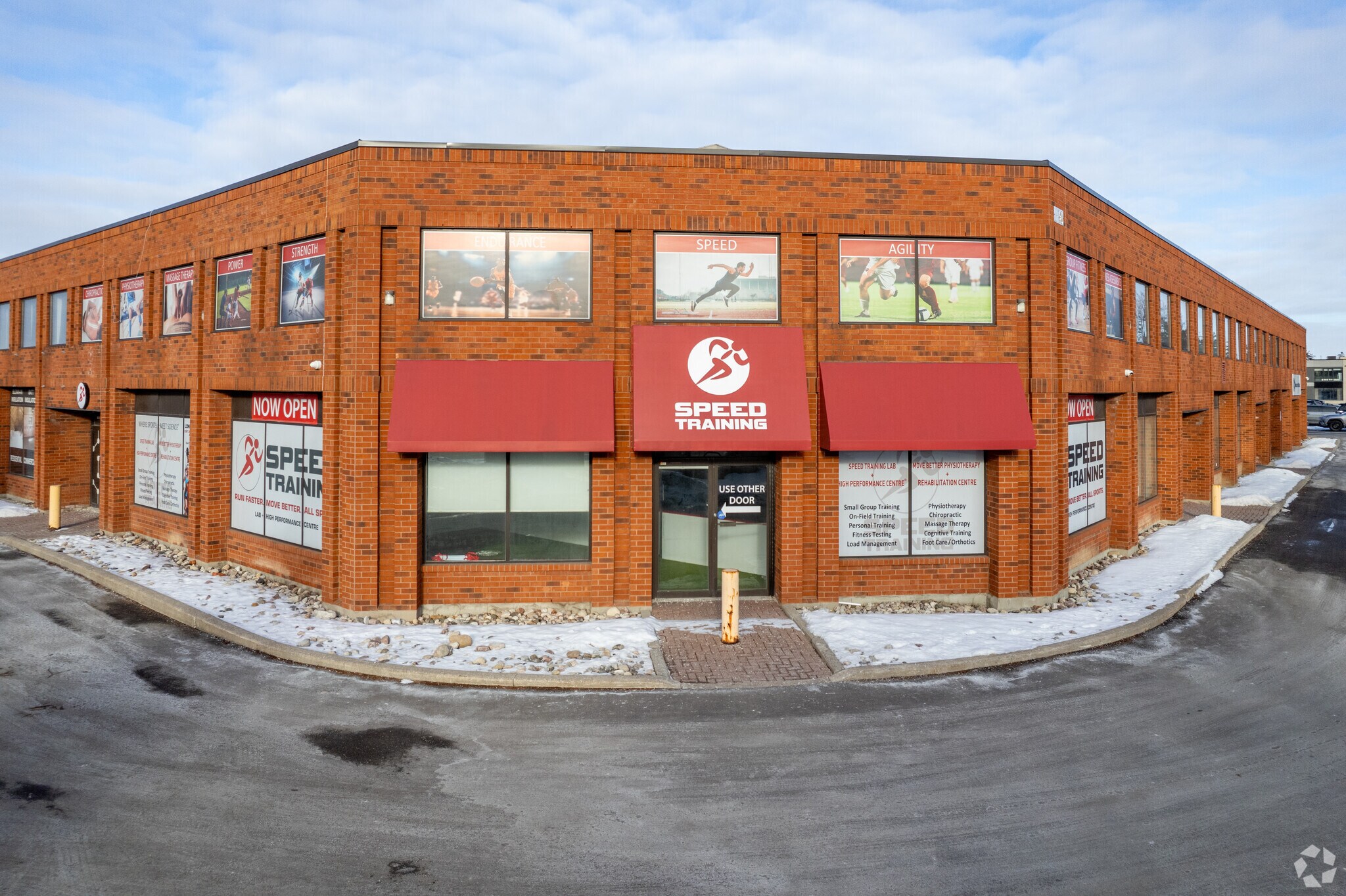 120 Carlauren Rd, Vaughan, ON for sale Primary Photo- Image 1 of 1