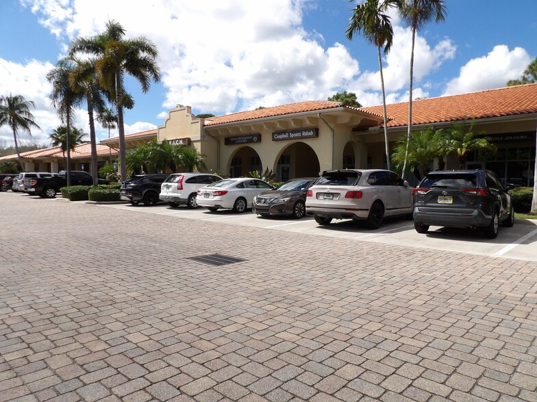 8409 N Military Trl, Palm Beach Gardens, FL for lease - Building Photo - Image 2 of 28
