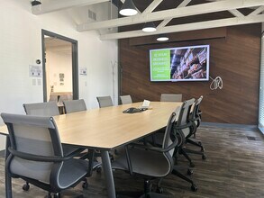 3901 SE Naef Rd, Portland, OR for lease Interior Photo- Image 1 of 6