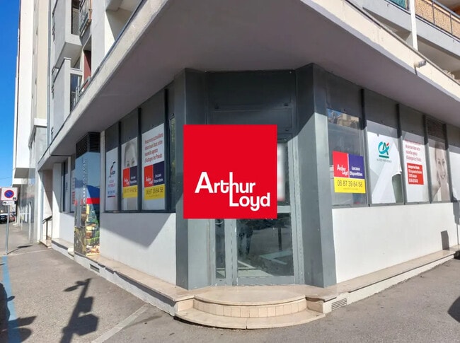 Vente Commerce 310 m²