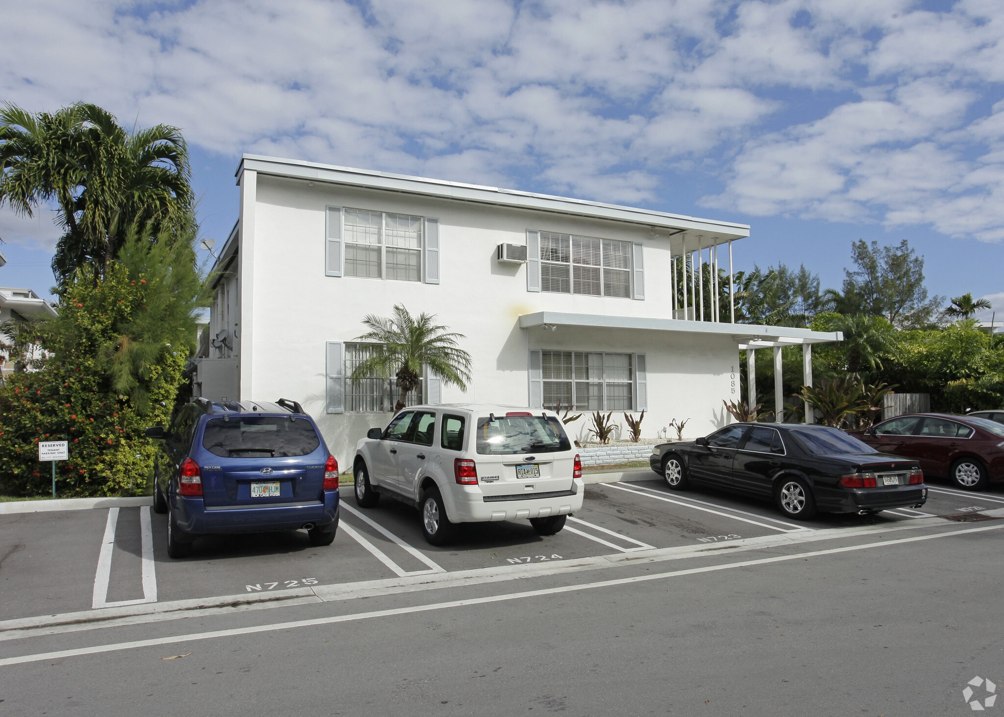 1085 98th St, Bay Harbor Islands, FL for sale Building Photo- Image 1 of 1