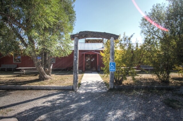 75 Saloon Loop, Ovando, MT for sale - Primary Photo - Image 1 of 1