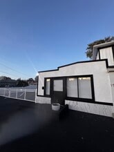 150 N Delaware Ave, Lindenhurst, NY for lease Interior Photo- Image 1 of 9