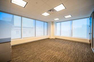 180 E Broad St, Columbus, OH for lease Interior Photo- Image 2 of 28