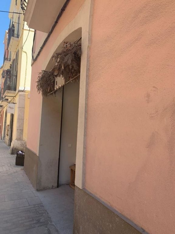 Plaza Llarga, 10, Vilanova i la Geltrú, BAR 08800 - - - Interior Photo - Image 1 of 10