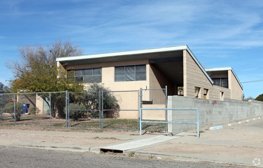 1037 E 34th St, Tucson, AZ for sale - Primary Photo - Image 1 of 1