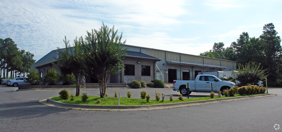 6701 Interstate 30, Little Rock, AR for sale - Primary Photo - Image 1 of 1