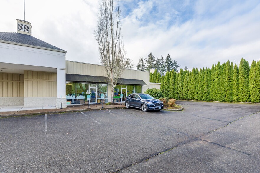 3175-3211 NW Glencoe Rd, Hillsboro, OR for lease - Building Photo - Image 3 of 10