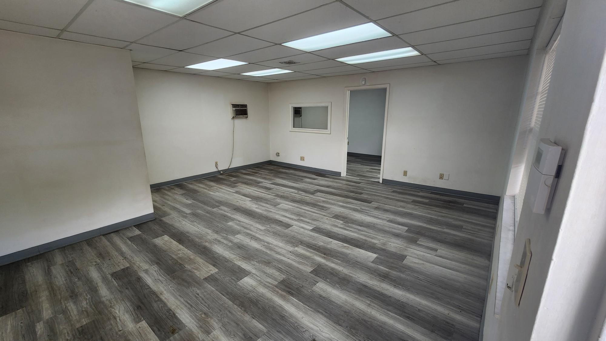 4700 N Hiatus Rd, Sunrise, FL for lease Interior Photo- Image 1 of 5