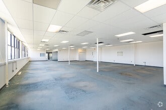 10 Ferry St, Concord, NH for lease Interior Photo- Image 1 of 3