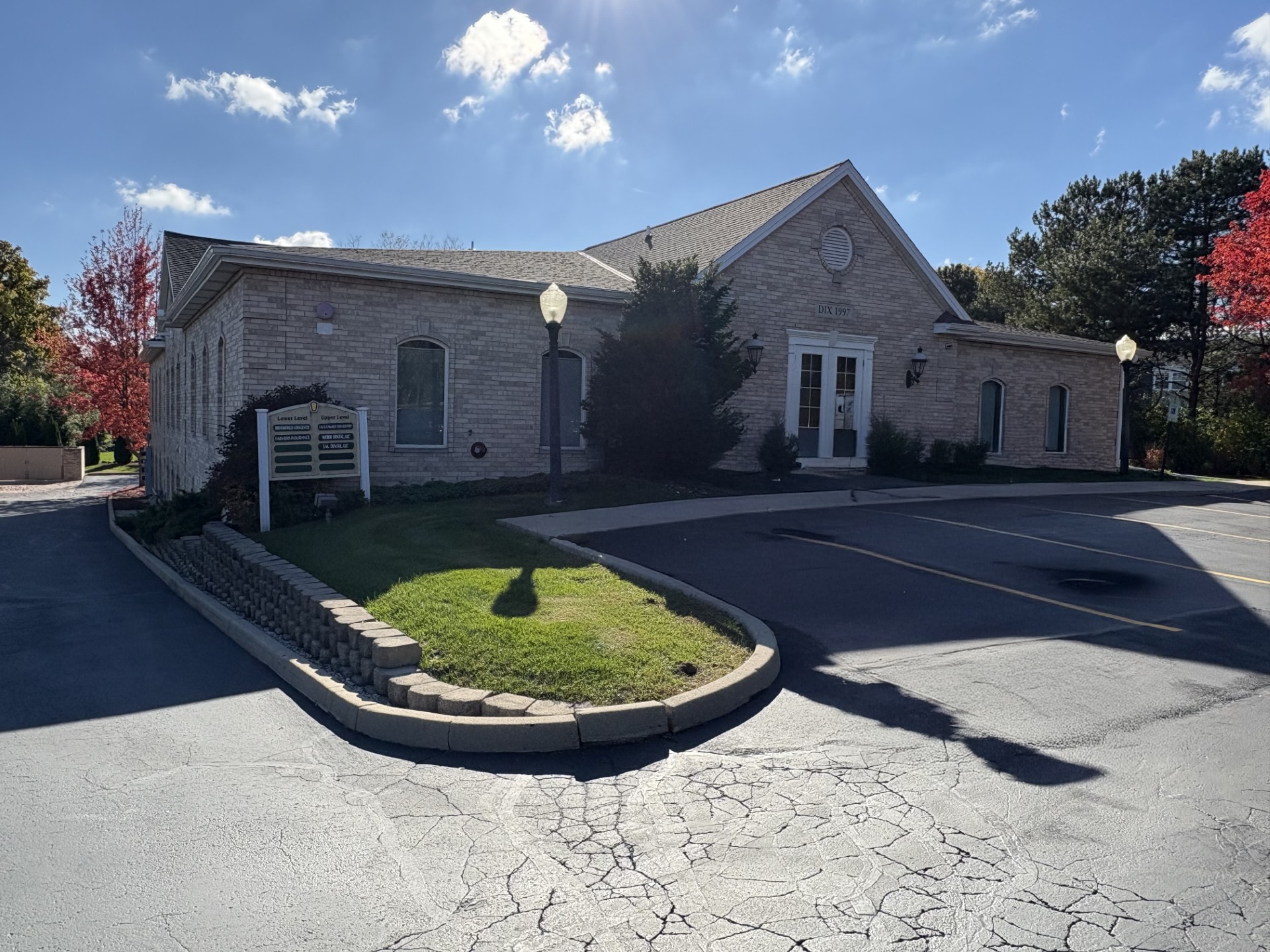 17585 W North Ave, Brookfield, WI for lease Building Photo- Image 1 of 8