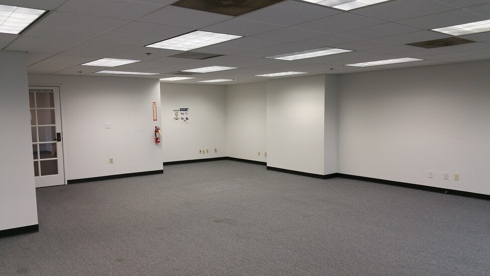 31080 Union City Blvd, Union City, CA for lease - Interior Photo - Image 2 of 21
