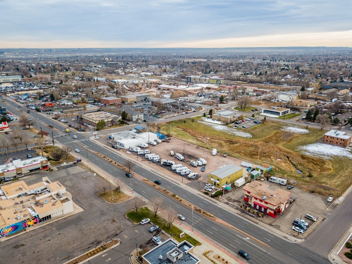 6560 W Colfax Ave, Lakewood, CO for sale Primary Photo- Image 1 of 5