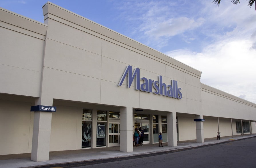 901-1201 E 10th Ave, Hialeah, FL for lease - Building Photo - Image 3 of 14