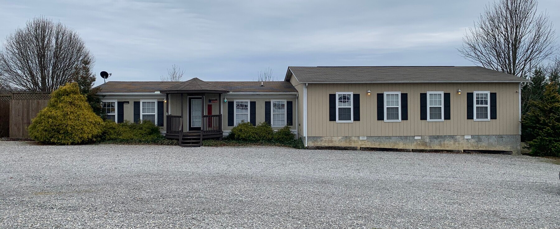 7387 Plateau Rd, Crossville, TN 38571