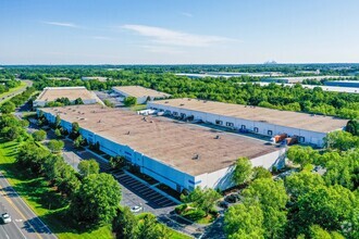 13827 Carowinds Blvd, Charlotte, NC - aerial  map view