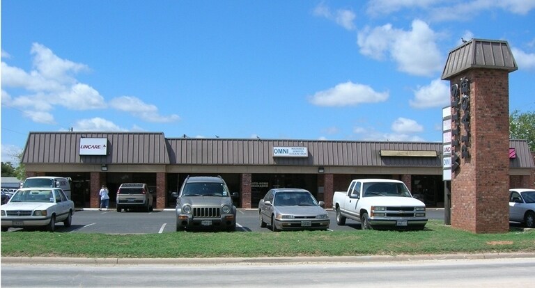 174 S Willis St, Abilene, TX for sale Primary Photo- Image 1 of 38