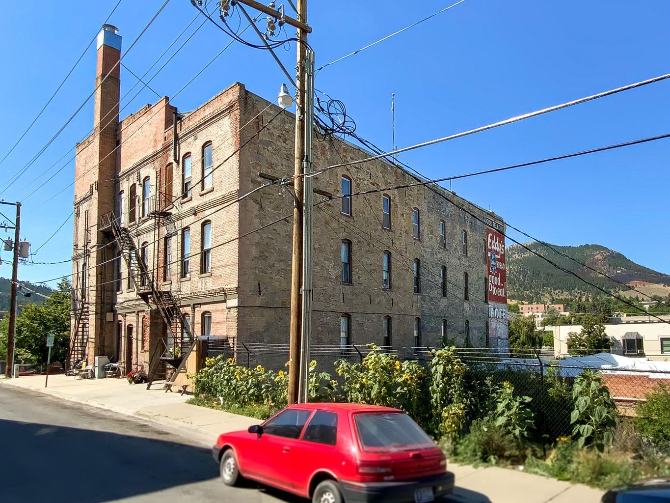 415 N Last Chance Gulch, Helena, MT 59601 Iron Front Hotel