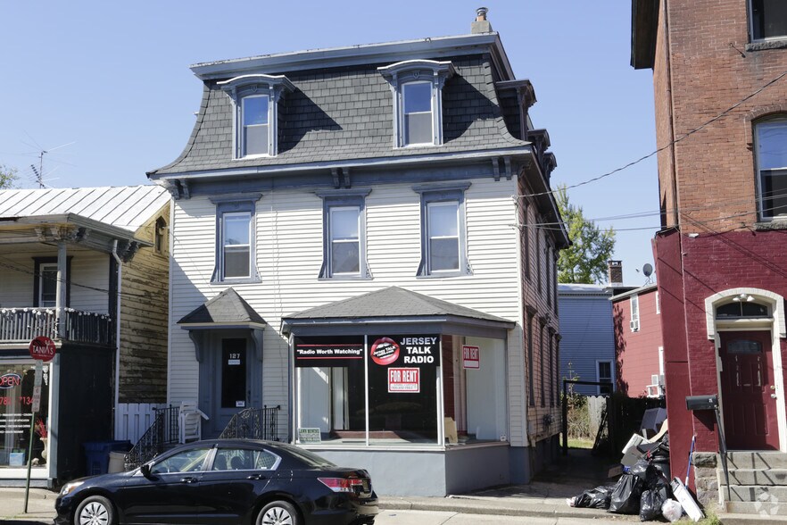 127 Main St, Flemington, NJ for sale - Primary Photo - Image 1 of 1