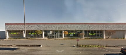 200-400 N Galleria Dr, Middletown, NY for lease Building Photo- Image 1 of 5