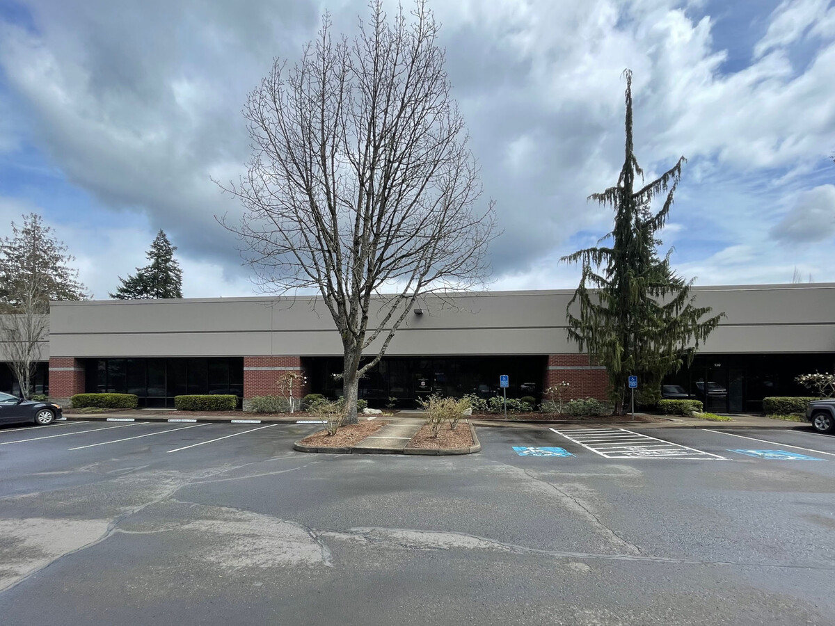 17700 SW Upper Boones Ferry Rd, Portland, OR 97224 - Bldg A | LoopNet