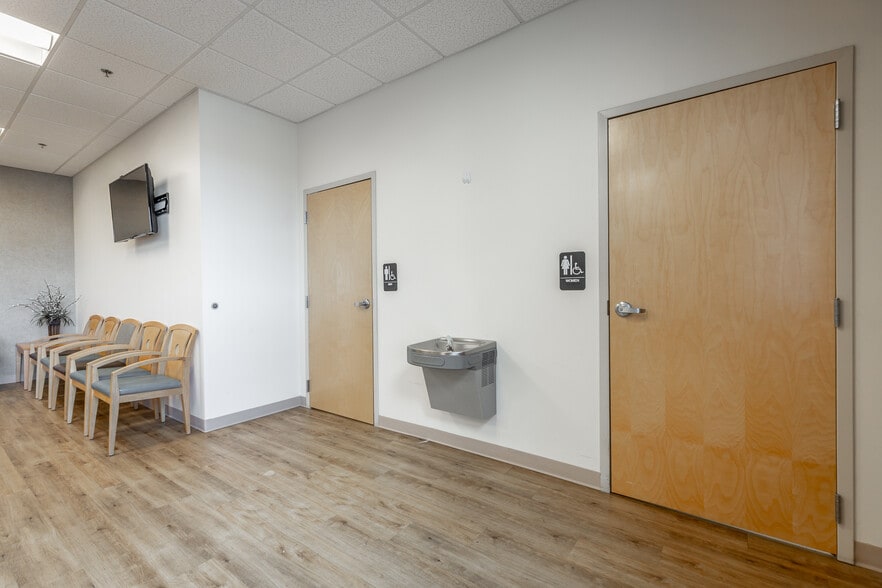 2108 E 3rd St, Chattanooga, TN for lease - Interior Photo - Image 2 of 14