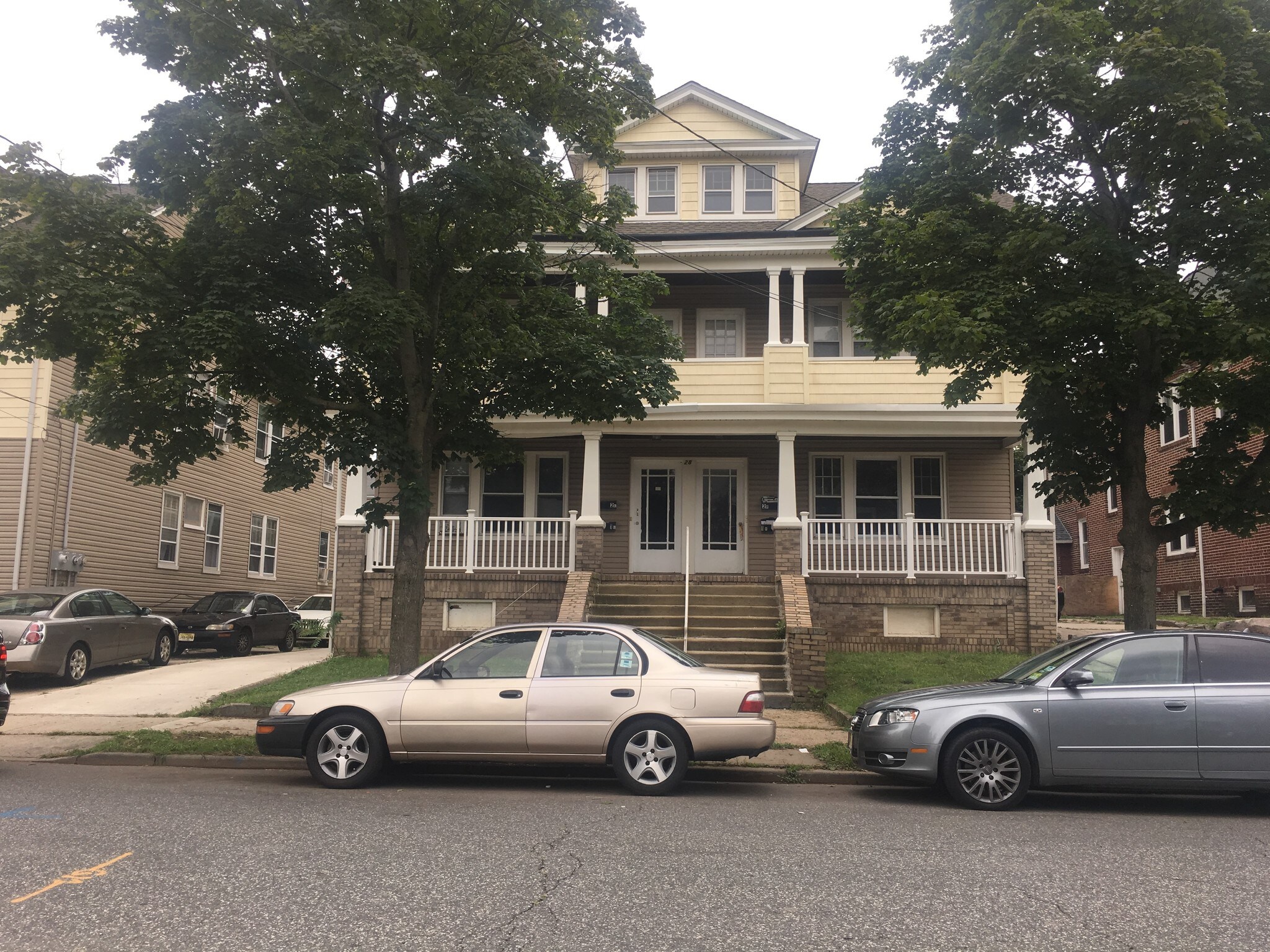 28 Hale St, New Brunswick, NJ 08901 Multifamily for Sale